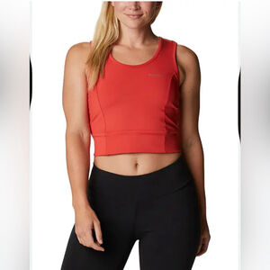 Columbia Women's Windgates II Cropped Top red hibiscus size medium